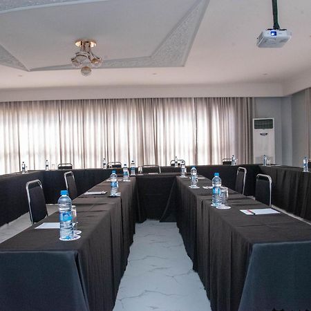 לוסקה Mika Hotel Kabulonga מראה חיצוני תמונה